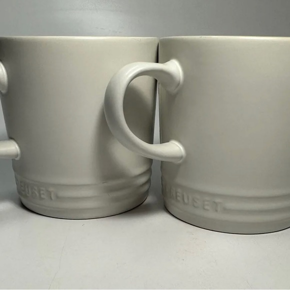 New Le Creuset Matte Cotton White Ceramic 350ml /12oz Coffee Mugs ~ Set Of 2 - Picture 6 of 6